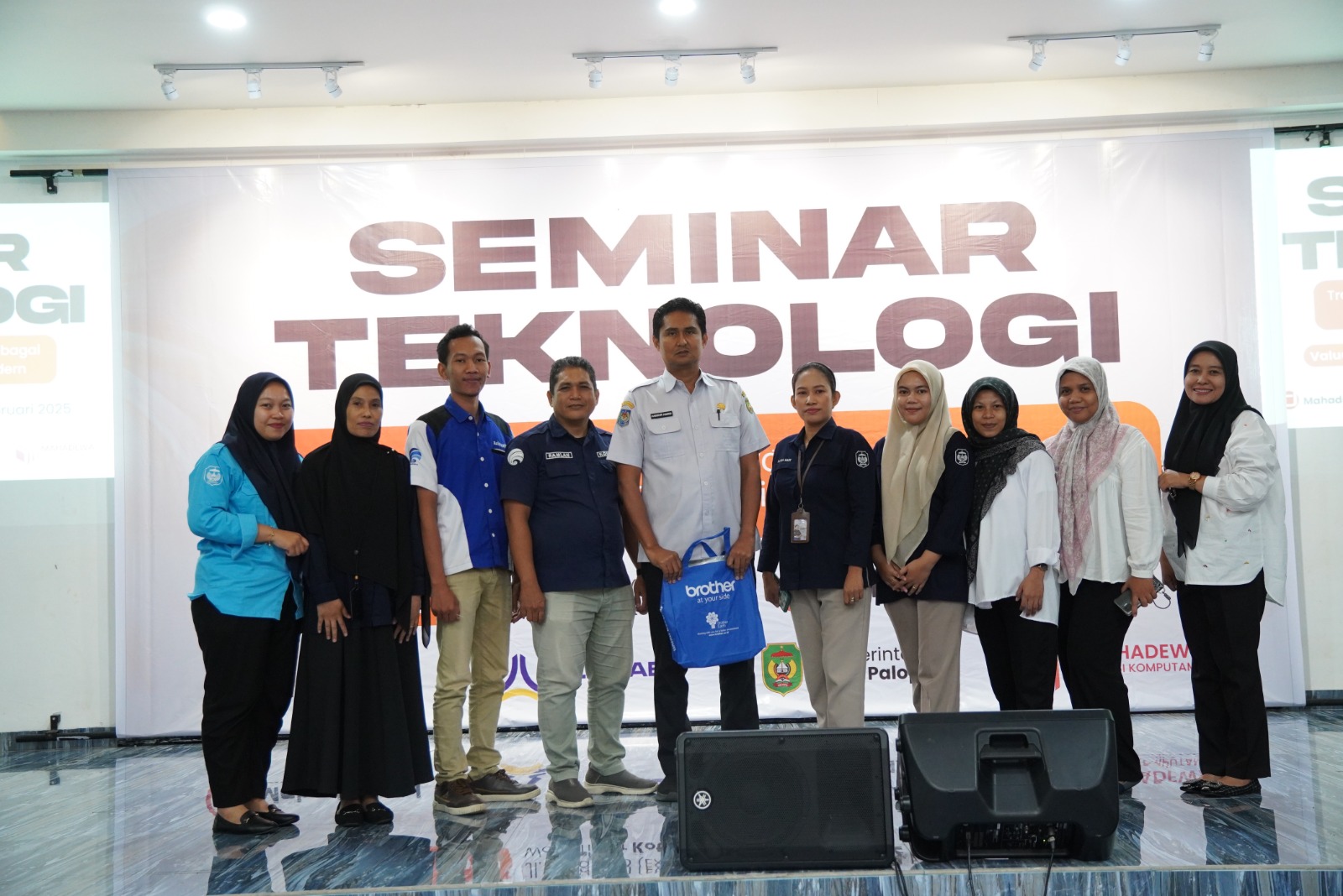 Perkuat Digitalisasi, Mahadewa Komputer dan Diskominfo Palopo Adakan Seminar