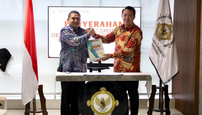 Pemkot Makassar Serahkan LKPD 2024