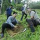 Pj Wali Kota Palopo Kunjungi Kampung Tandung, Silaturahmi dan Tanam Bibit Durian