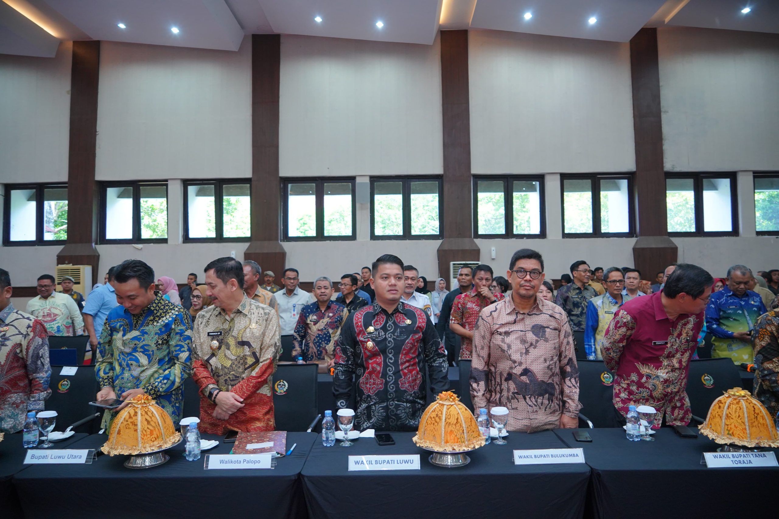 Wabup Luwu Dorong Akselerasi Investasi Lewat Forum PINISI SULTAN 2025