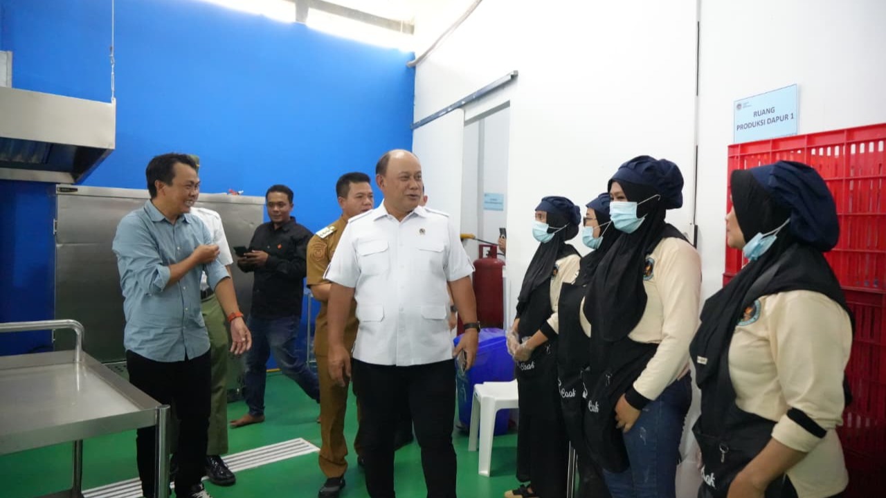 BGN Tutup 40 Dapur Makan Bergizi Gratis Akibat Langgar SOP
