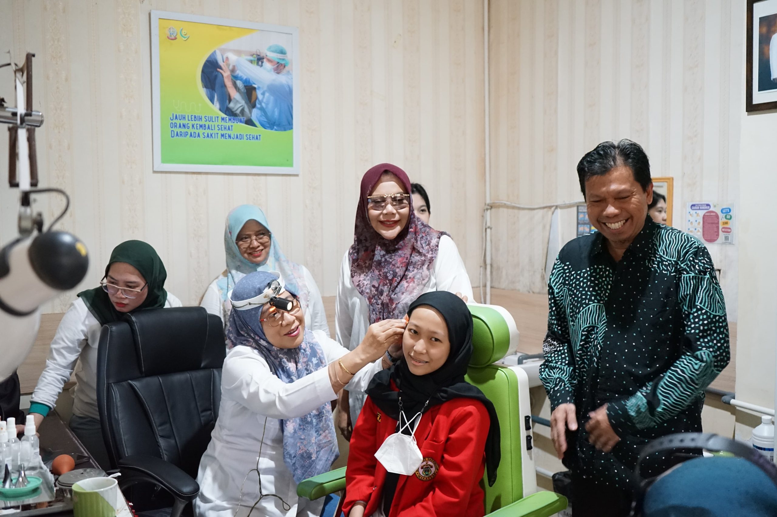 250 Warga Nikmati Layanan Kesehatan Gratis Saat HUT Sulsel
