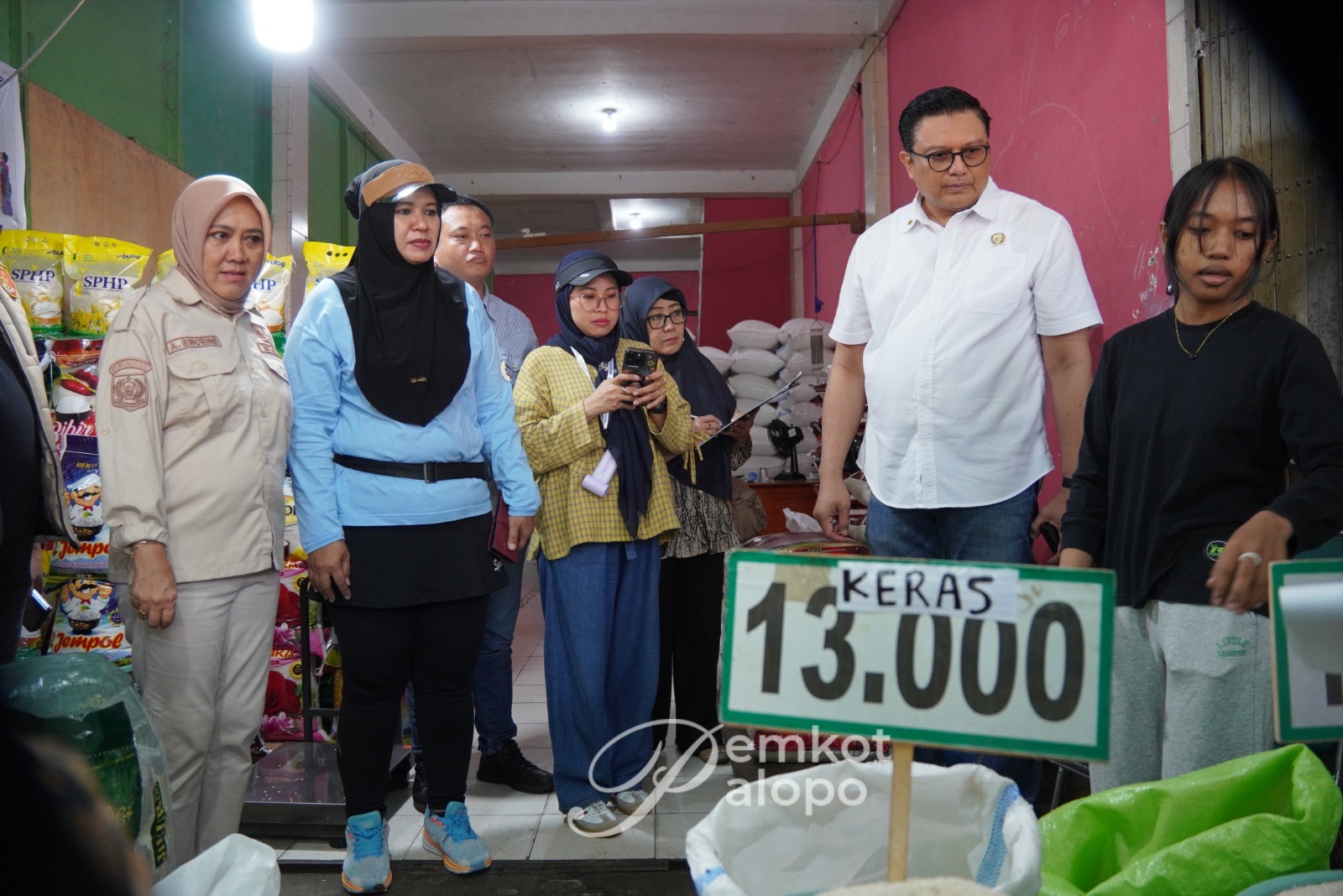 Bapanas dan Polda Sulsel Kawal HET Beras di Pasar Palopo