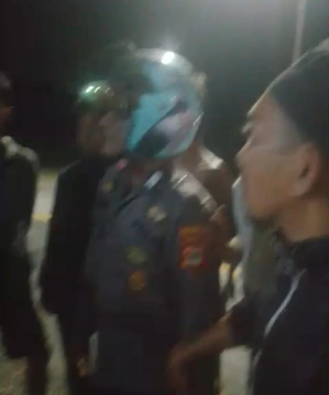 Anak Polisi Dipukul, Warga Dua Desa di Bua Bentrok