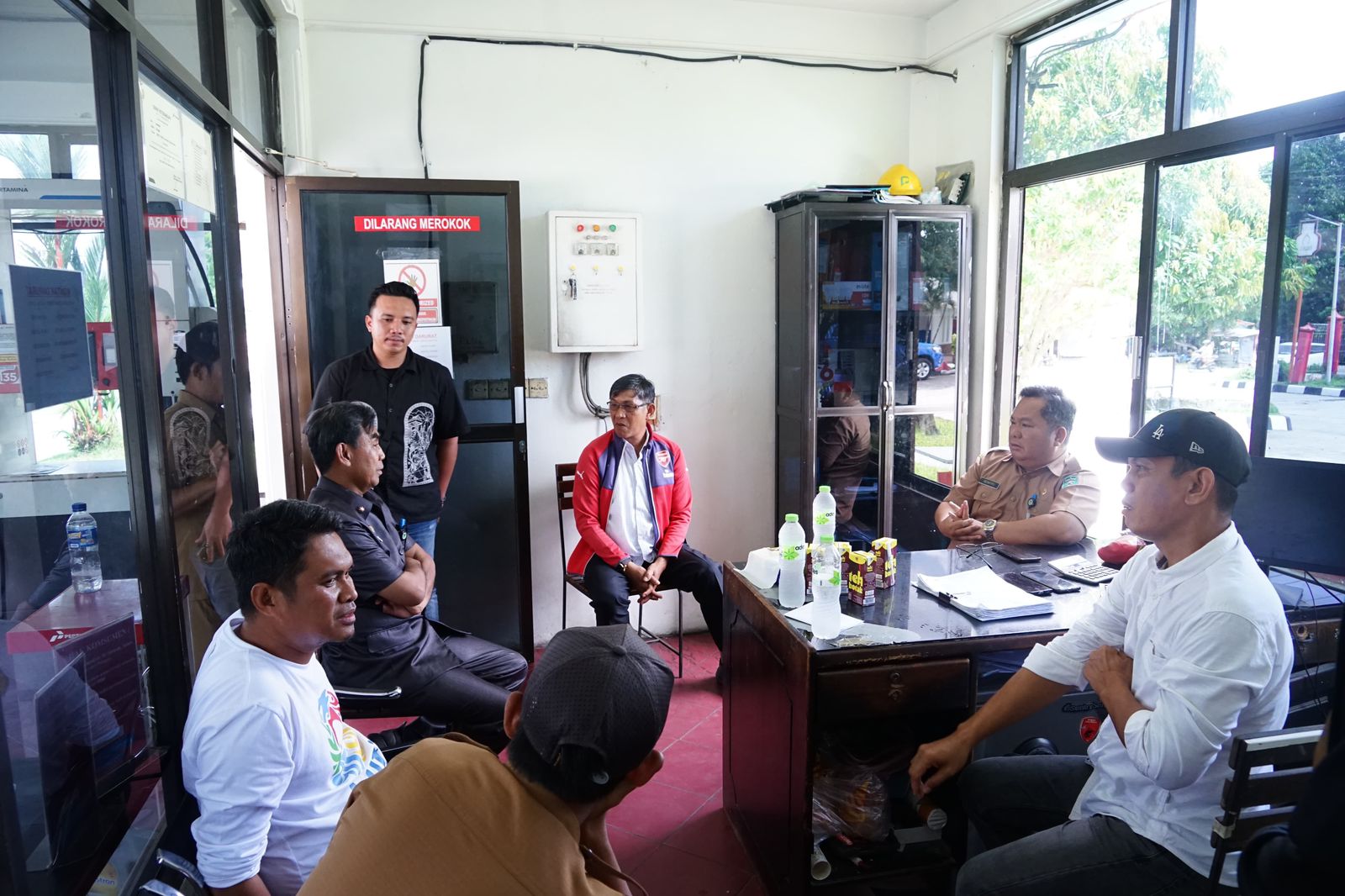 Disdagkop UKMP Luwu Timur Gelar Rakor Bahas Kelangkaan BBM di SPBU Wotu