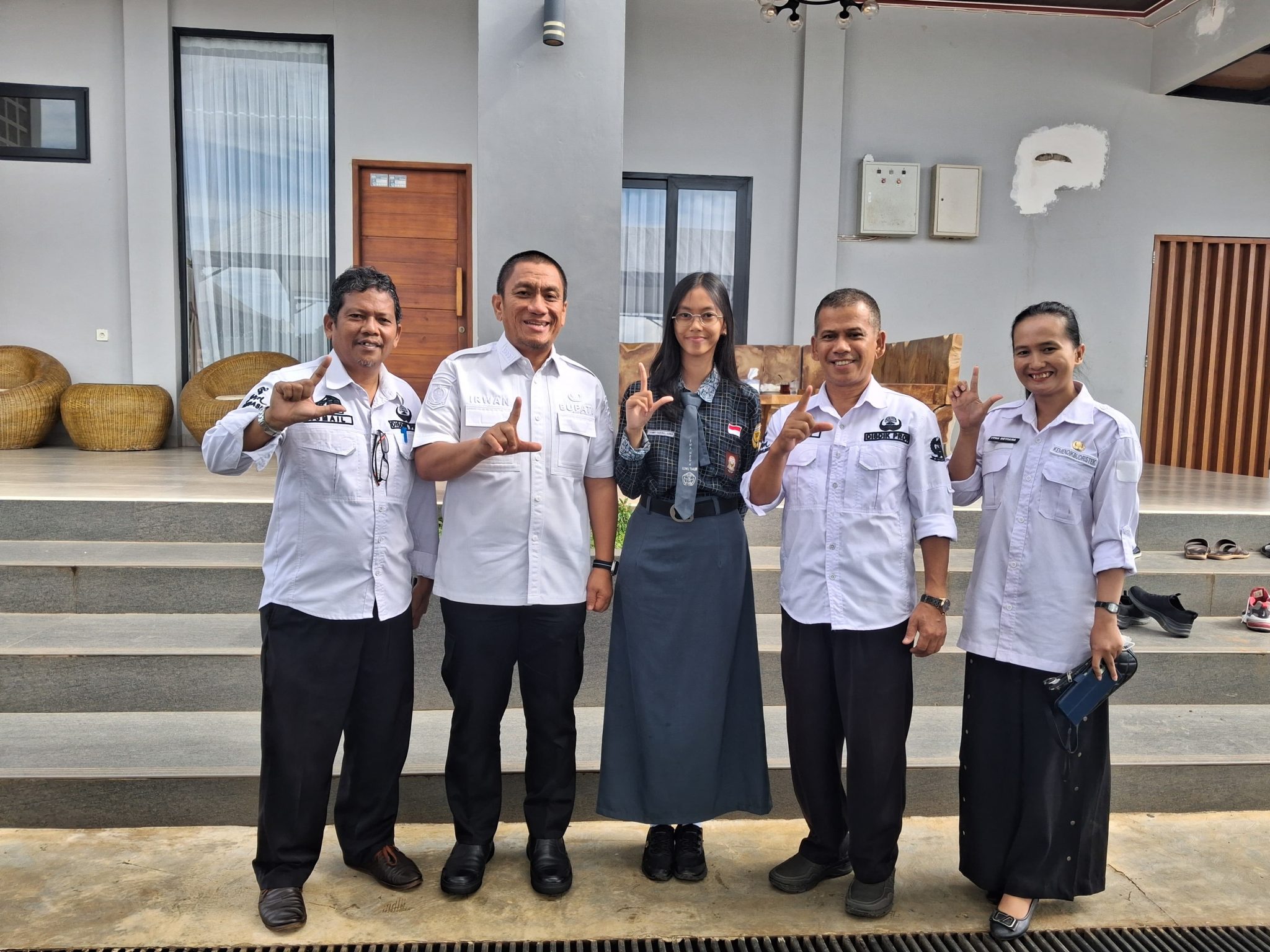Ivonny, Wajah Muda Luwu Timur di Parlemen Remaja 2025