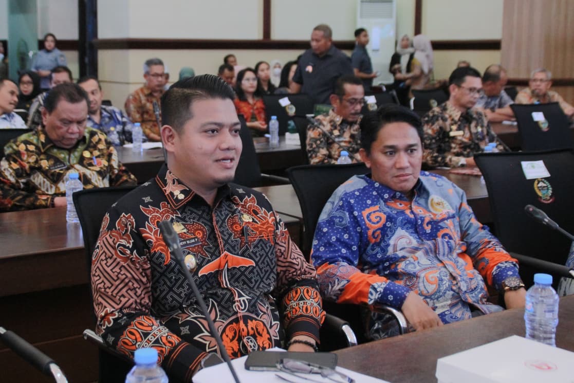 Wabup Dhevy Bijak Hadiri Rakor KPK, Tegaskan Pemerintahan Luwu Berintegritas