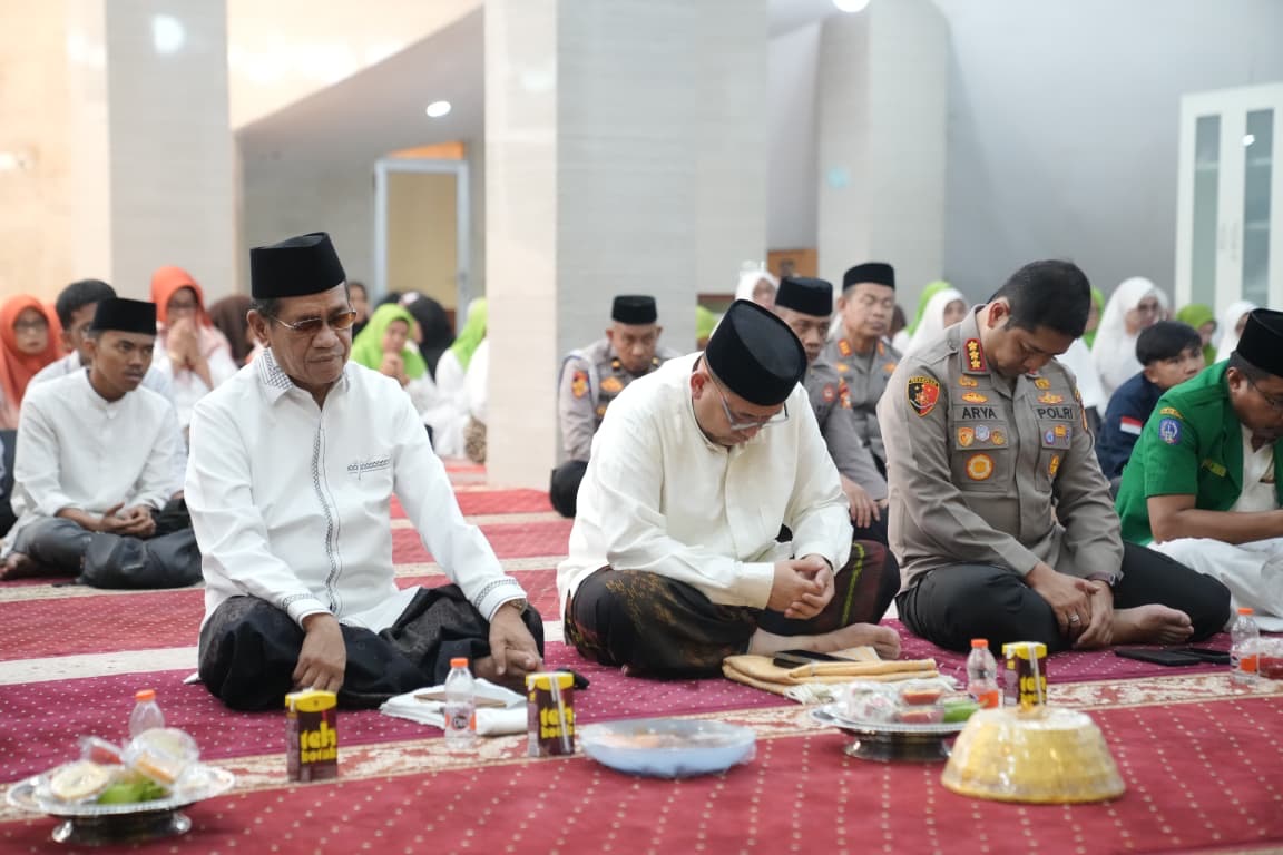 Wali Kota Makassar Munafri Arifuddin Hadiri Dzikir dan Doa untuk Nusantara