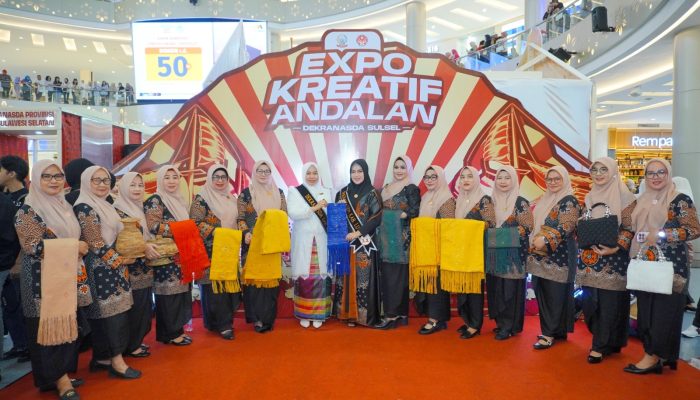 Dekranasda Luwu Tampilkan Wastra Bermotif Filosofis di Expo Kreatif Sulsel 2025