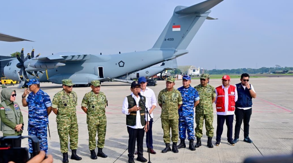 Prabowo Perintahkan BNPB, TNI, dan Polri Maksimalkan Penanganan Bencana