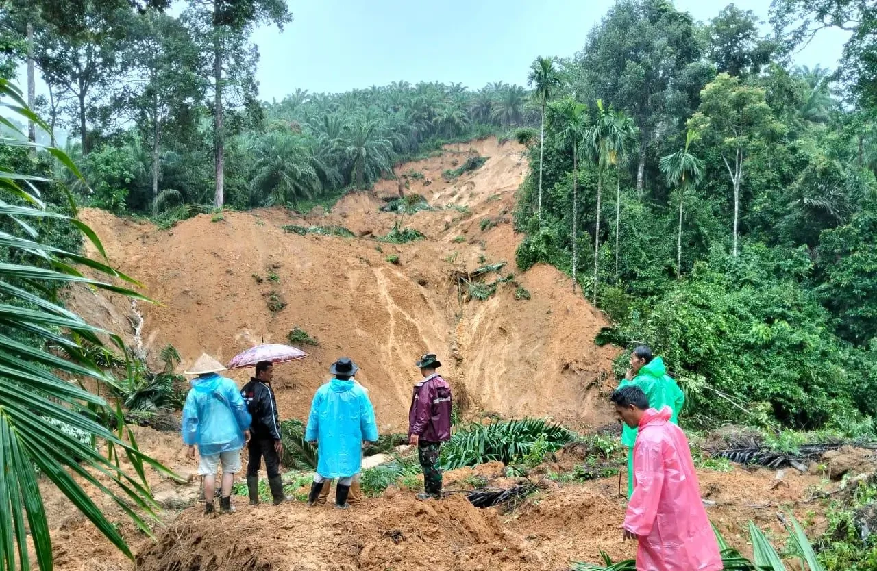 BNPB: 303 Meninggal, 279 Masih Hilang Akibat Bencana di Aceh–Sumut–Sumbar