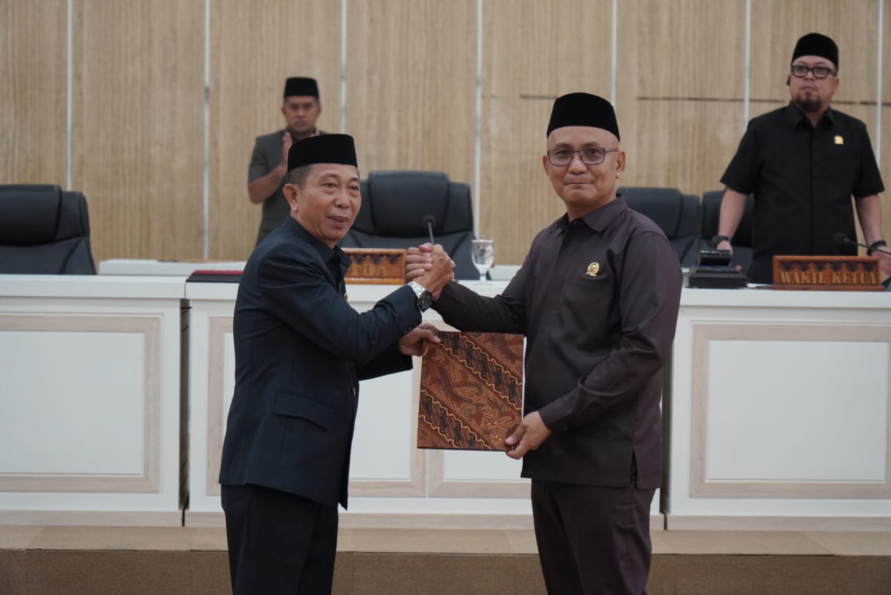 Pemkot Palopo Serahkan Dokumen KUA-PPAS 2026 ke DPRD