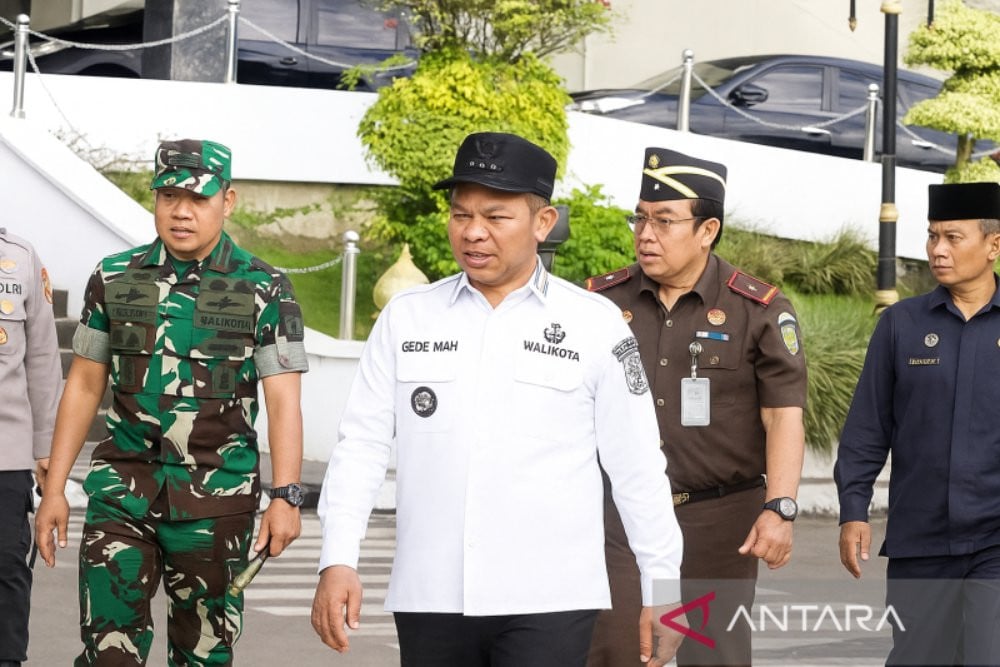 Gubernur Riau Kena OTT