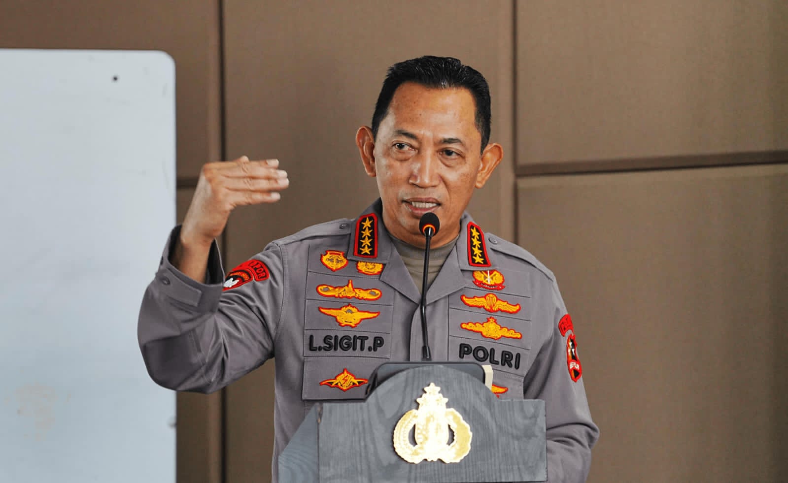Alvin Lie Sindir Besarnya Kekuasaan Kapolri: Presiden Pun Tak Berkutik?