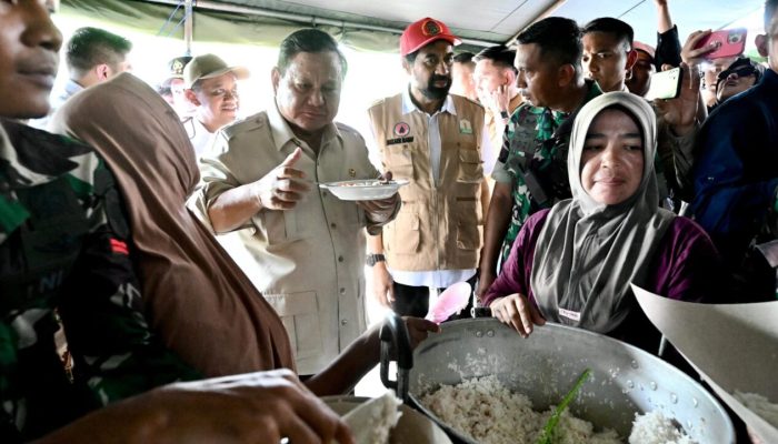 Negara Ambil Alih Beban KUR Petani yang Sawahnya Rusak Diterjang Banjir