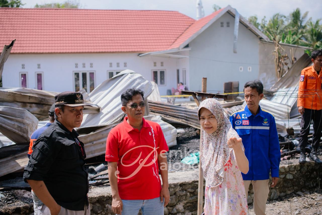 Pj Sekda Palopo Bersama Dinsos dan BPBD Gerak Cepat Bantu Korban Kebakaran