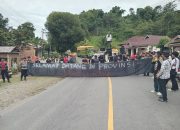 Blokade Trans Sulawesi, Mahasiswa: Provinsi Luwu Raya Harga Mati!