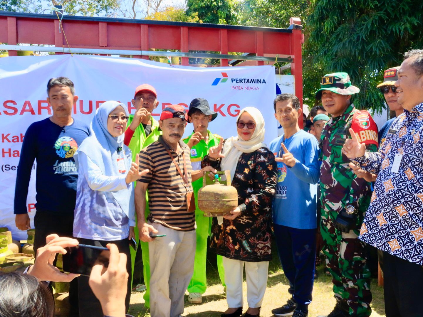 Atasi Kelangkaan, Pemkab Luwu Timur Gelar Pasar Murah LPG Rp20.000