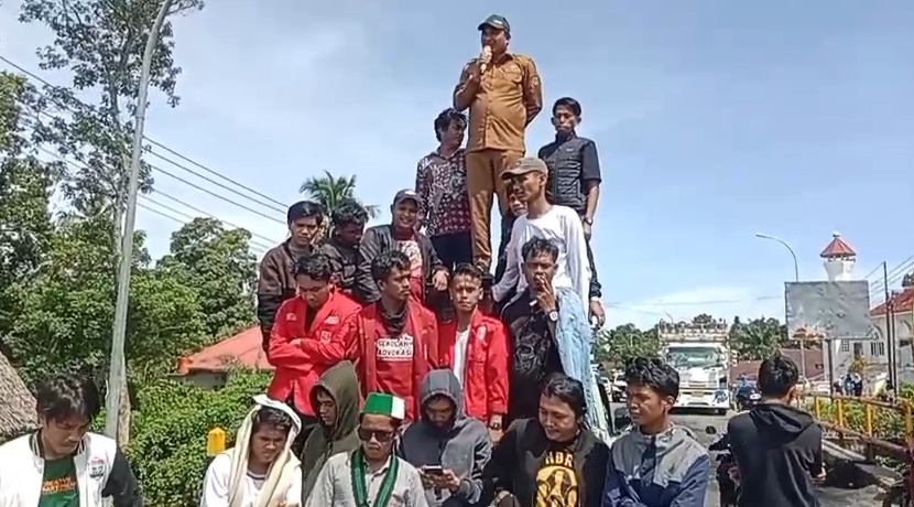 Dukung DOB Luwu Raya, Bupati Lutra: Uang Pribadi pun Kami Keluarkan
