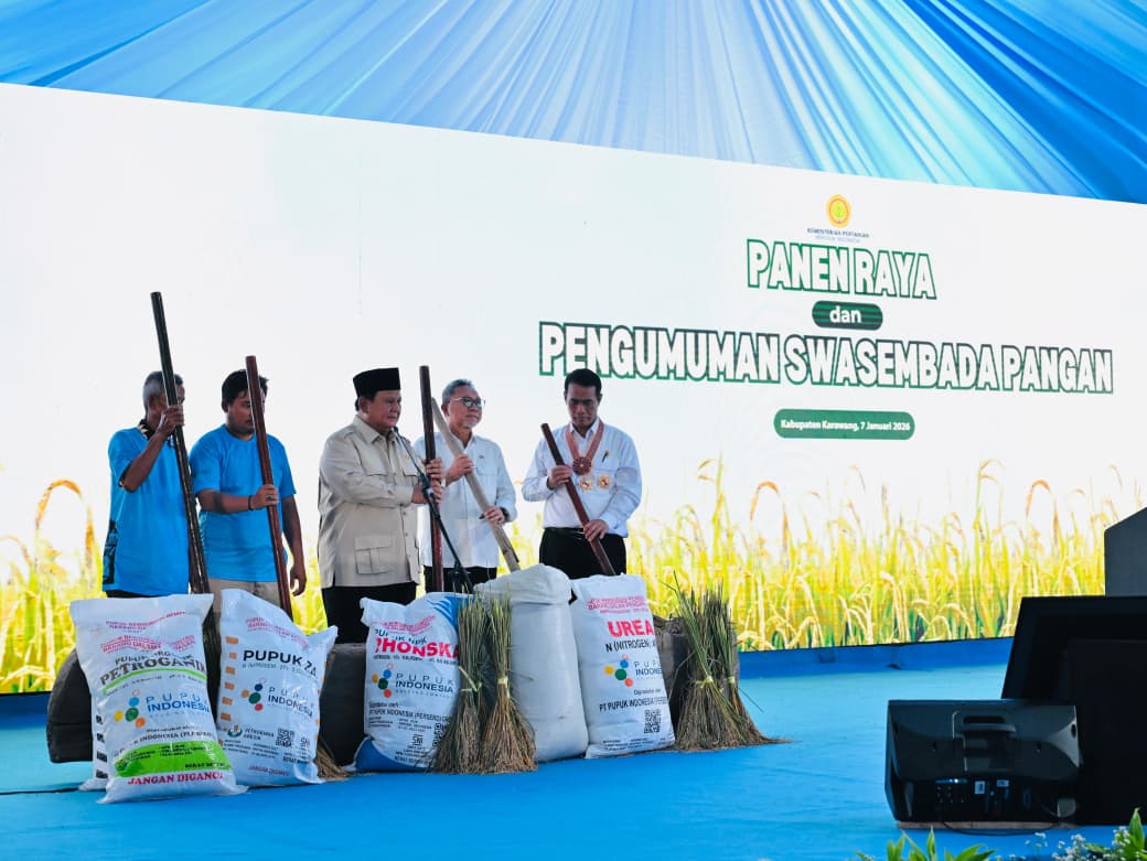 Sebut Pengkritik Pemerintah Punya “Jiwa Aneh”, Prabowo: Jangan-jangan Mereka Dibayar