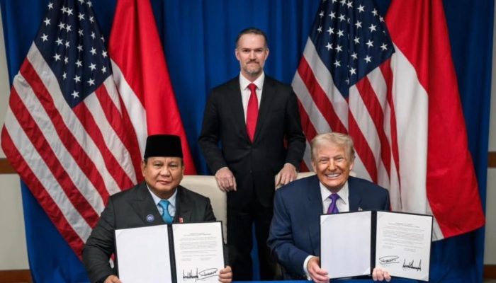 Seskab Teddy Tepis Isu Produk AS Bebas Syarat Halal di Indonesia