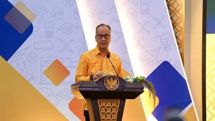 Proyek Rp24,66 Triliun Koperasi Merah Putih, Haruskah Impor 105 Ribu Mobil India?