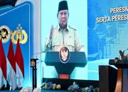 Sindir Kalangan Elit, Presiden Sebut MBG Sangat Dibutuhkan Rakyat Kecil Sindir Kalangan Elit, Presiden Sebut MBG Sangat Dibutuhkan Rakyat Kecil