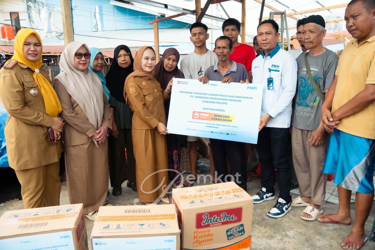 Pasca-Kebakaran Pasar Andi Tadda, Naili Trisal Pastikan Bantuan Tersalurkan