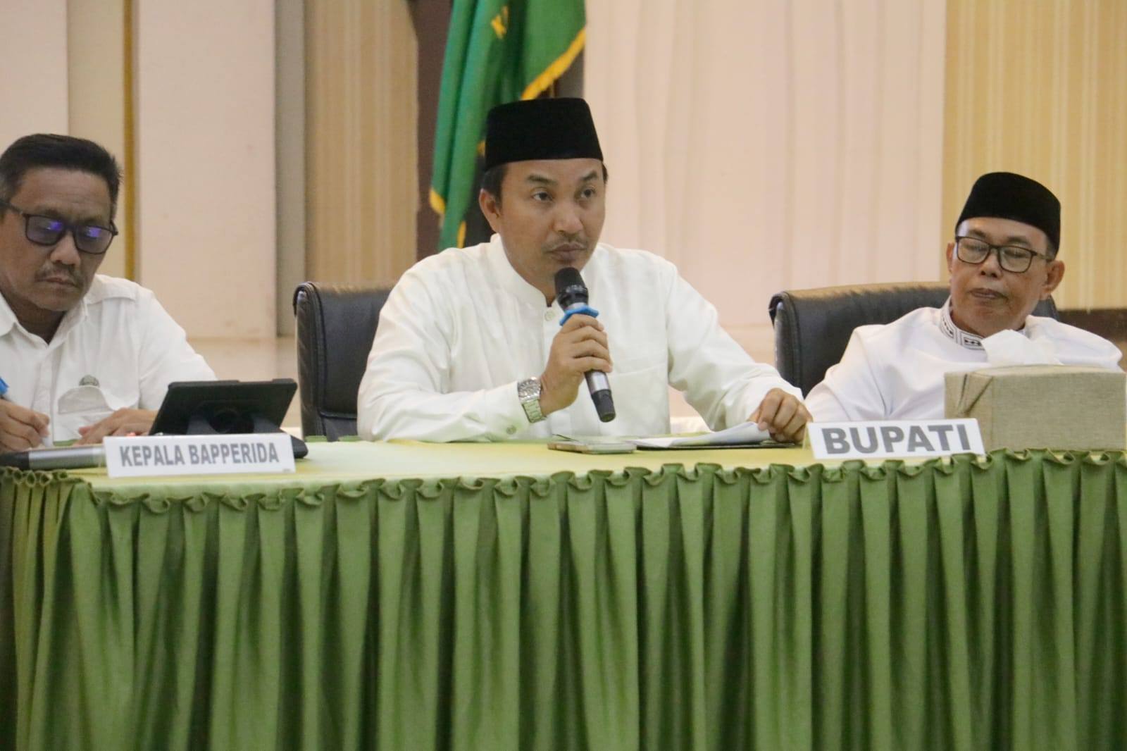 Bupati Luwu Utara Targetkan 500 Keluarga di Luwu Utara Keluar dari Kemiskinan