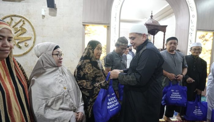 Safari Subuh di Masjid Nurul Majid, Munafri Arifuddin Dorong Pembinaan Generasi Qurani