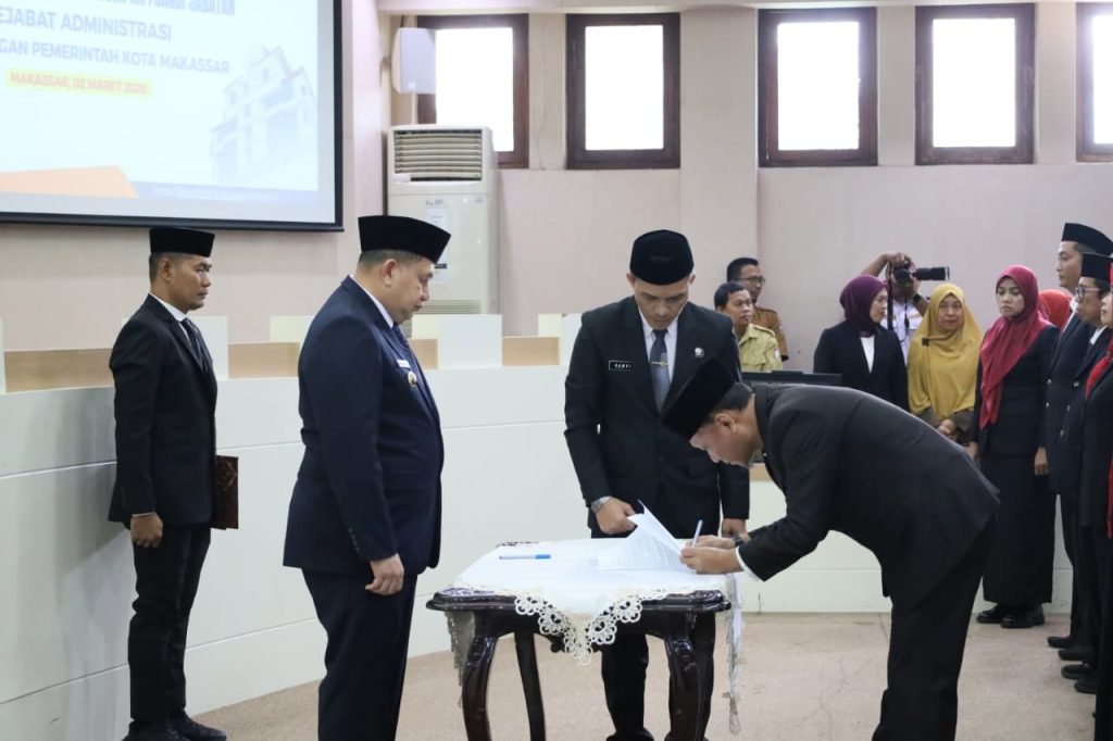 Pesan Tegas Wali Kota Makassar di Pelantikan Pejabat: Jangan Menunda Pekerjaan!