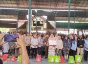 BAZNAS Palopo Salurkan 1.410 Paket Keluarga Bahagia untuk Warga Kurang Mampu BAZNAS Palopo Salurkan 1.410 Paket Keluarga Bahagia untuk Warga Kurang Mampu