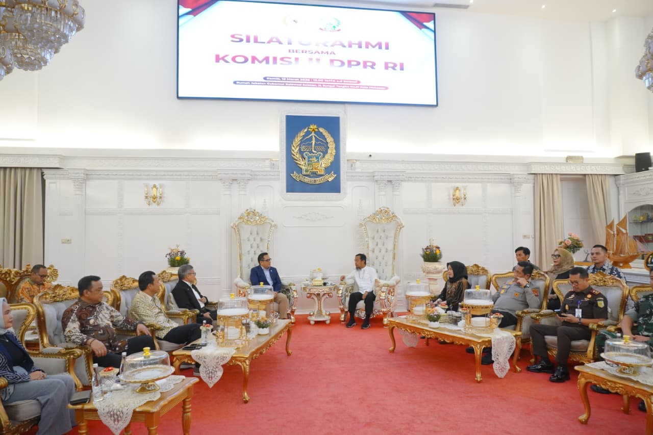 Dialog Strategis di Rujab Gubernur Sulsel: Menakar Peluang DOB Luwu Tengah