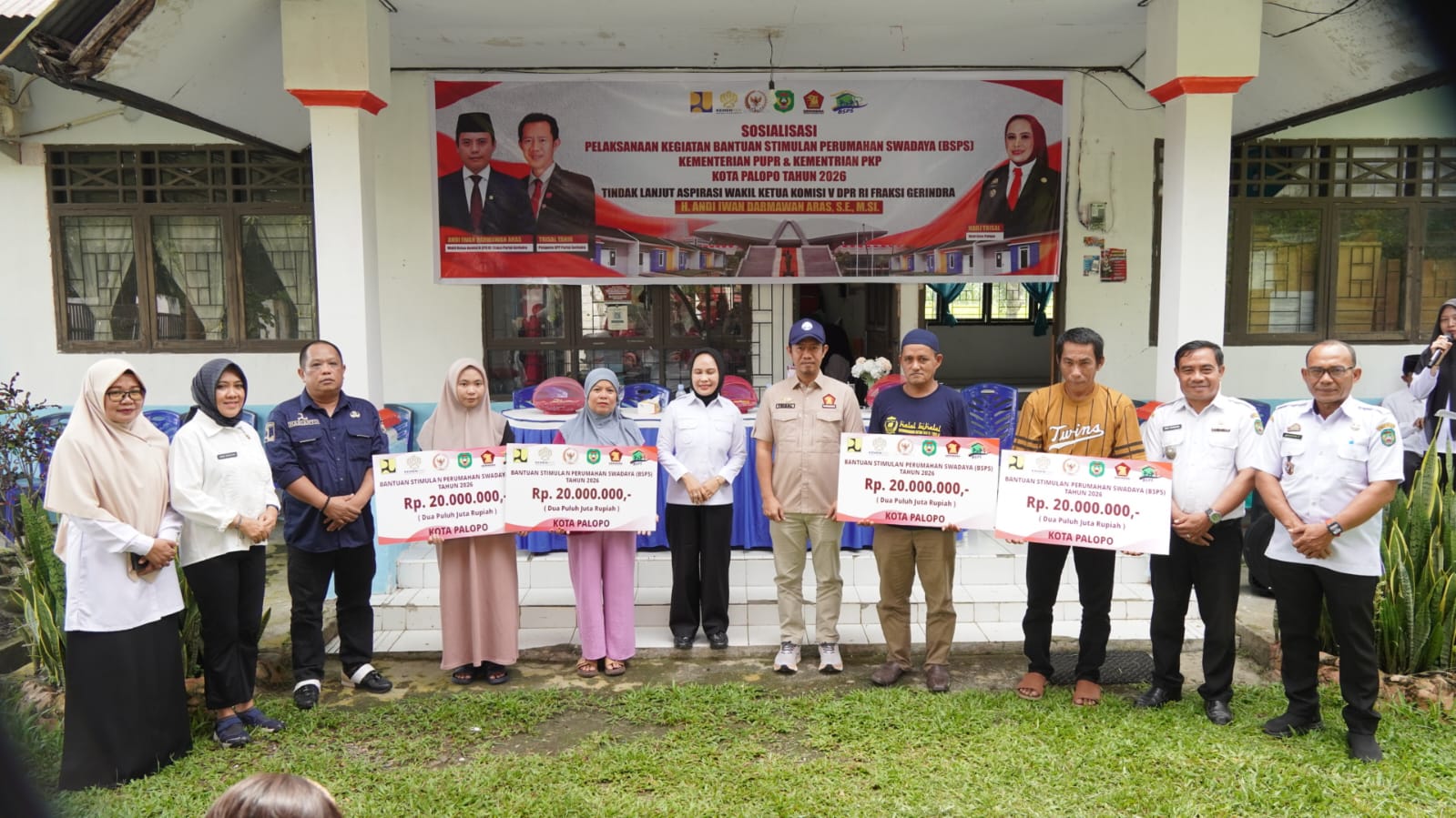Tinjau Langsung Sosialisasi BSPS, Wali Kota Palopo Apresiasi Bantuan Ratusan Rumah Layak Huni