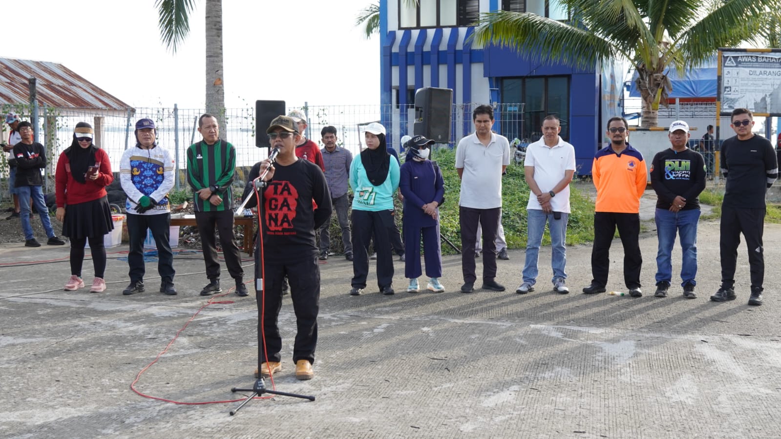 Pemkot Palopo Gelar Kerja Bakti Massal di Jalan Lingkar Sukseskan Gerakan ASRI