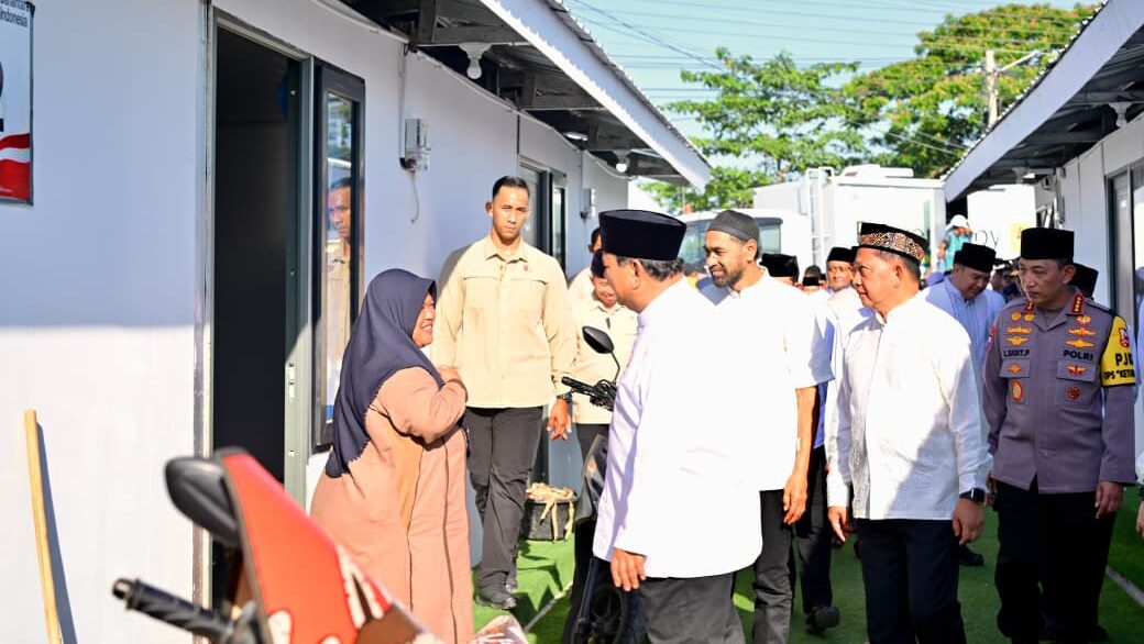 Rayakan Idulfitri di Aceh Tamiang, Prabowo Dengarkan Langsung Curhatan Korban Banjir