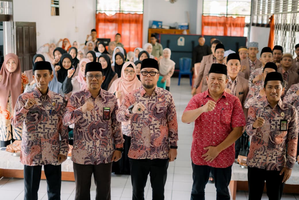 Lepas Kafilah MTQ Palopo, Taufik Gurrahman Pesan Peserta Jaga Semangat Sipakatau