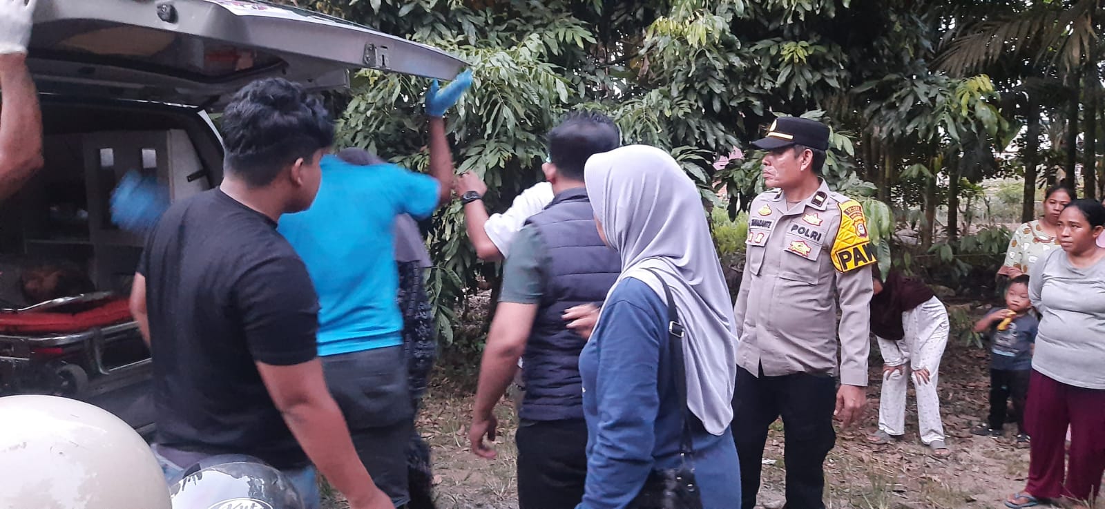 Warga Rampoang Palopo Digemparkan Penemuan Pria Gantung Diri di Gudang Rongsokan