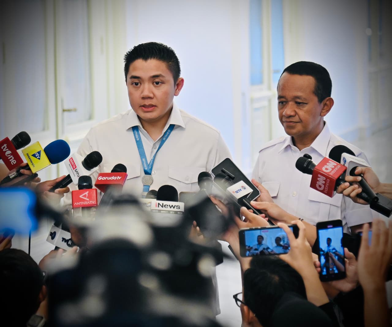 Seskab Teddy Indra Wijaya Pastikan Pemerintah Evaluasi Perusahaan Taksi Green SM