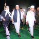 Antusiasme Warga Luwu Timur Tak Pudar Diterjang Hujan Demi Dengarkan Das’ad Latif