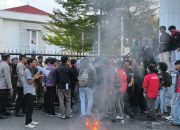 Soroti Eksploitasi Berkedok UMKM, Massa AMPUH Gelar Aksi May Day