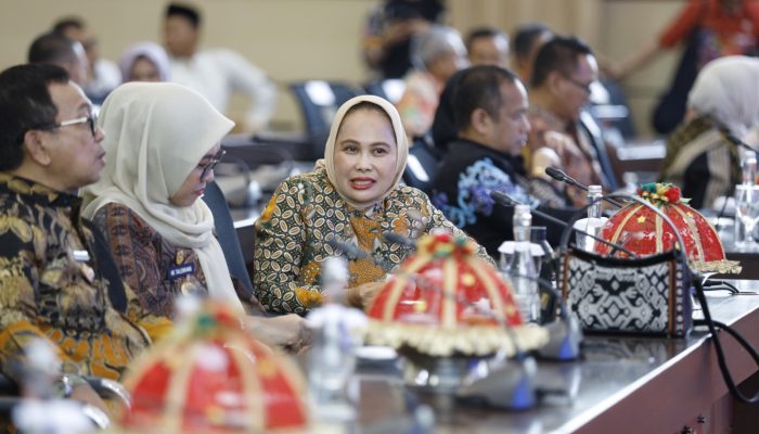 Dorong Sistem Merit ASN, Wali Kota Palopo Ikuti Arahan Kepala BKN di Kantor Gubernur Sulsel