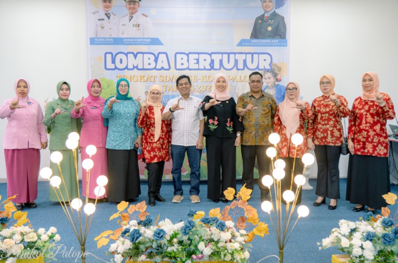 Pj Sekda Palopo Resmikan Gedung Perpustakaan Sekaligus Buka Lomba Bertutur Tingkat SD