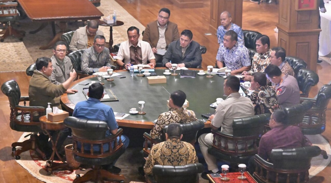 Kumpulkan Kabinet Merah Putih di Hambalang, Prabowo Bahas Geopolitik Hingga Hilirisasi