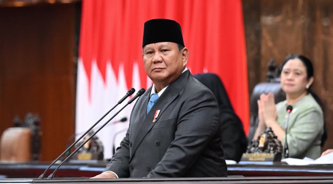 Prabowo Heran Kelas Menengah Turun Saat Ekonomi Diklaim Tumbuh Pesat