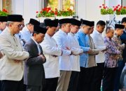 Prabowo Subianto Rayakan Lebaran Kurban Bersama WNI di Prancis