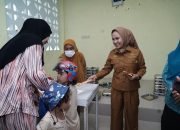 Wali Kota Palopo Serahkan Bantuan Pangan untuk 2.999 KPM di Kecamatan Wara Timur