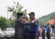 Pj Sekda Palopo Pasang Baret Biru Kadis Damkar, Tekankan Soliditas dan Sinergi Pj Sekda Palopo Pasang Baret Biru Kadis Damkar, Tekankan Soliditas dan Sinergi