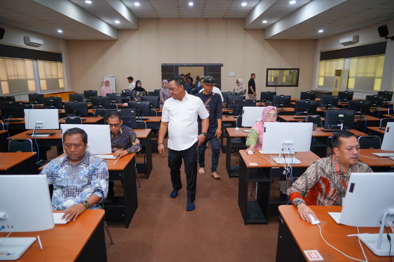 Bupati dan Wabup Luwu Pantau Langsung Asesmen Seleksi Calon Sekda