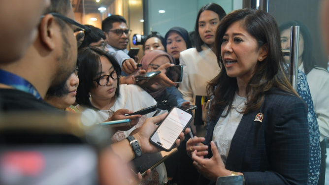 Peringati Hari Kebebasan Pers, Menkomdigi Ajak Insan Penyiaran Perangi Gempuran Hoaks